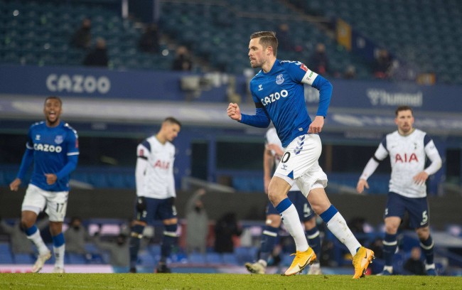 还是赛后的 还是赛后的